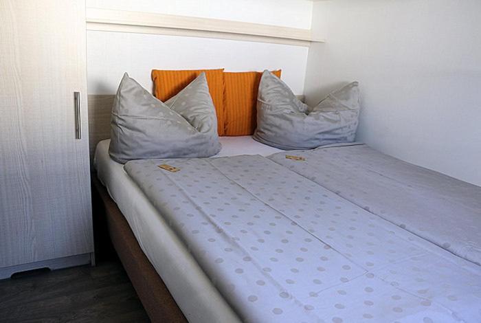 Ferien-& Erlebnispark Ploetzky Schonebeck  Ngoại thất bức ảnh