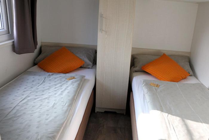 Ferien-& Erlebnispark Ploetzky Schonebeck  Ngoại thất bức ảnh