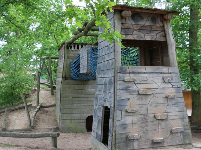 Ferien-& Erlebnispark Ploetzky Schonebeck  Ngoại thất bức ảnh